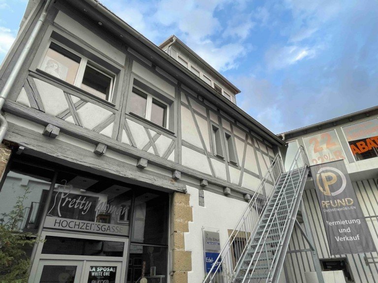 Titelbild Waiblingen Haus Denkmal gesch�tztes Wohn- und Gesch�ftshaus in bester Waiblinger Altstadtlage.