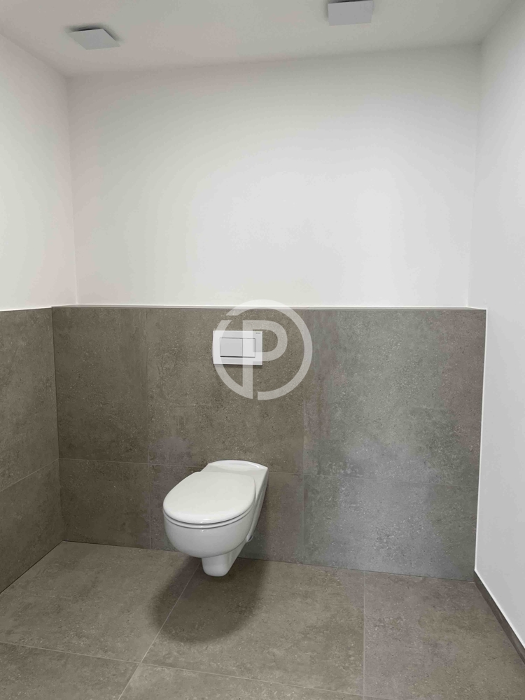 Ausstattung Sanit�r B�rofl�che Weinstadt-Endersbach