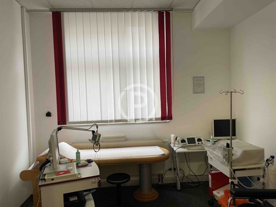 EKG - Behandlungsraum B�rofl�che Stuttgart / Botnang